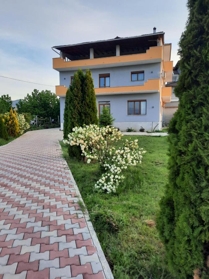 Sun& Relax Home Korça Exteriör bild
